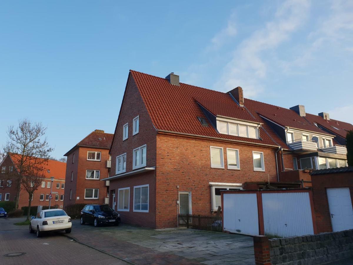 Ferienwohnung Helena Эмден Экстерьер фото
